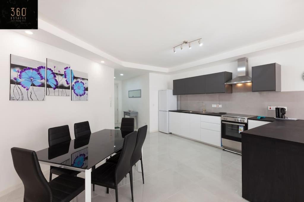 Spacious 2Br Apt In Qawra - Perfect For Families By 360 Estates San Pawl il-Baħar Zewnętrze zdjęcie