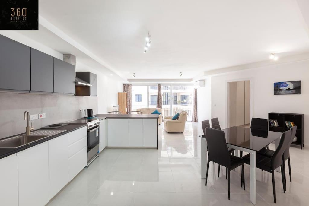 Spacious 2Br Apt In Qawra - Perfect For Families By 360 Estates San Pawl il-Baħar Zewnętrze zdjęcie